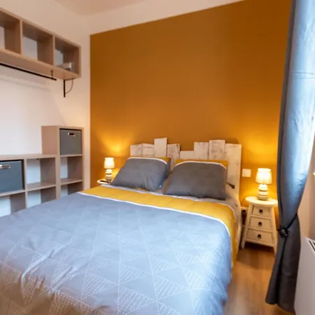 Charmante Maison Centre-ville Avec Terrasse ! בית נופש Épernay