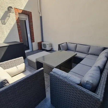 Charmante Maison Centre-ville Avec Terrasse ! Épernay